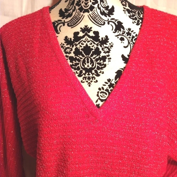 Sparkly New York & Company Sweater EUC ❤️ - Picture 2 of 11